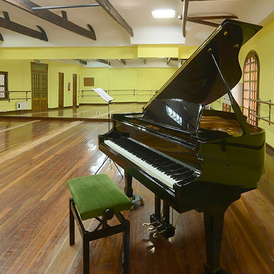 central2-mayeusis-conservatorio-das-artes-vigo-superior-formación-formacion-galicia-musica-danza-baile-formation-steinberg-jazz-waves-audio-wavesaudio-produnetaudio-produnet-audio-cubase